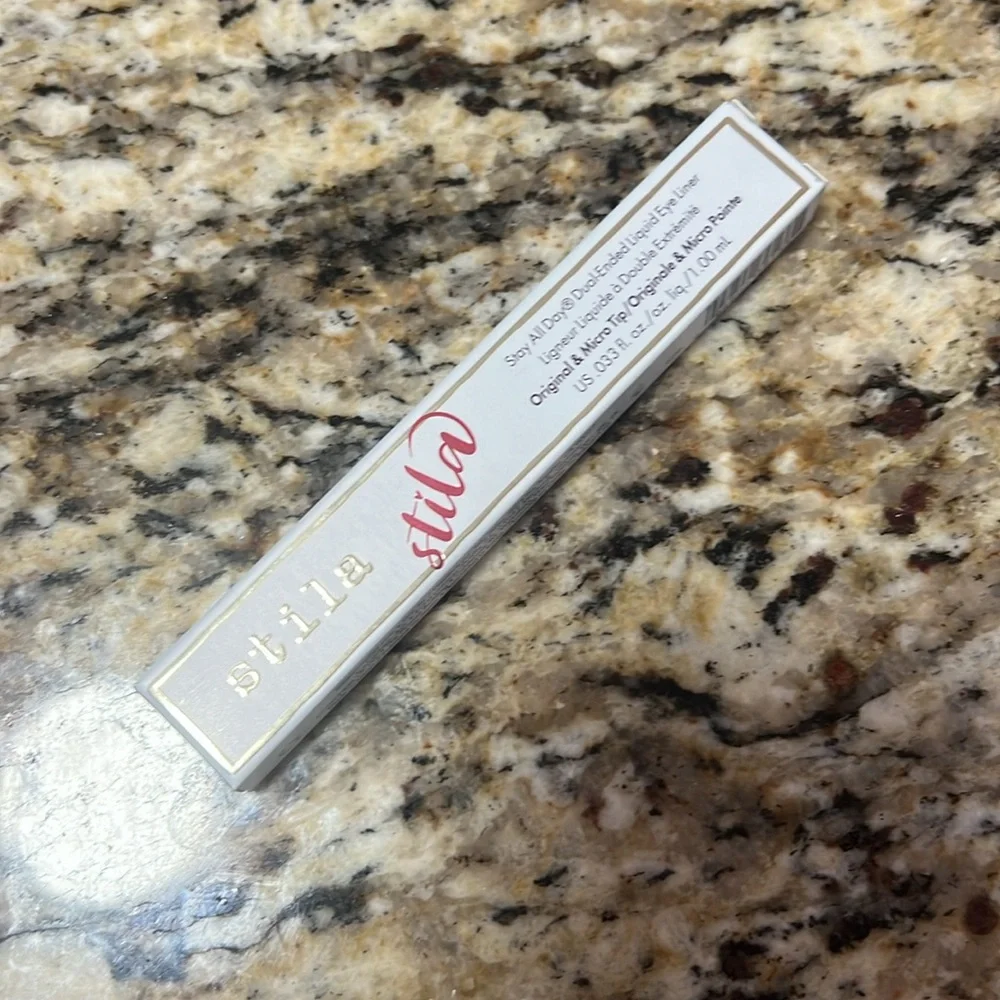 🌙💕Stila Rum Punch Intense Black Dual Ended Liquid Eyeliner